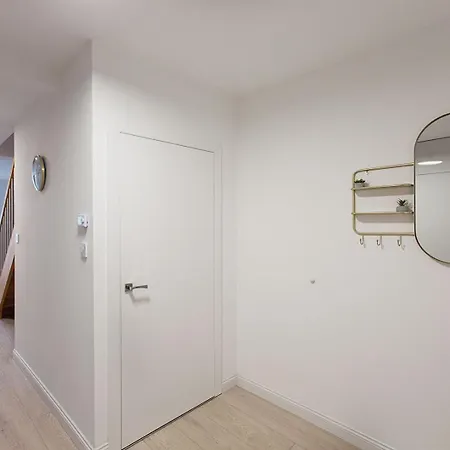 Urban Nest - Butikowy, 2-poziomowy, Blisko Jeziora Apartment
