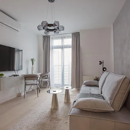 Appartement Urban Nest - Butikowy, 2-poziomowy, Blisko Jeziora Szczecinek