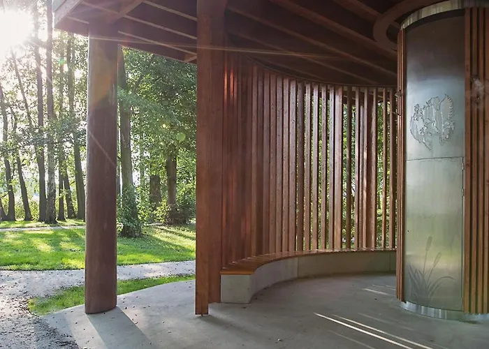 アパート Urban Nest - Butikowy, 2-poziomowy, Blisko Jeziora シュチェチネク